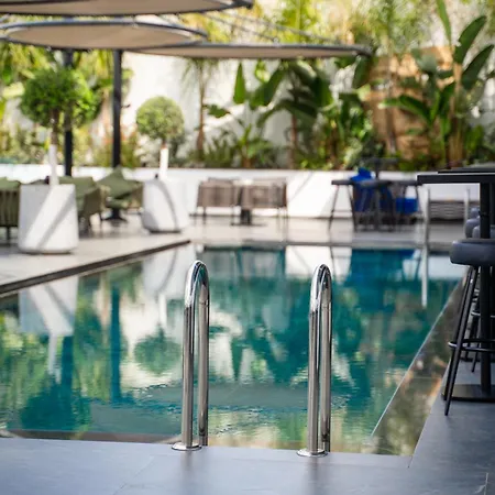 Demi Hotel 4*