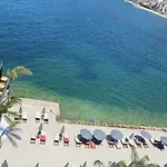 Hotell Demi 4*