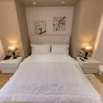 Demi Hotell Sarandë