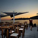 Hotell Demi 4*