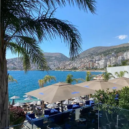 Demi Ξενοδοχείο 4*