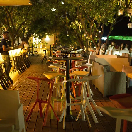 ホテル Demi Sarandë