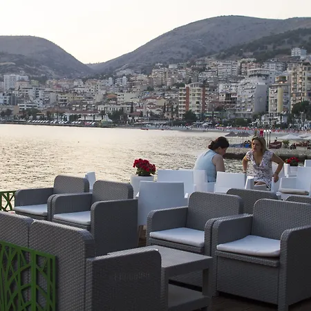 Demi 4* Sarandë