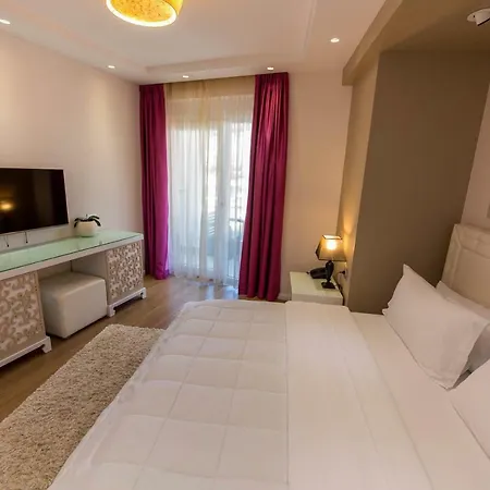 Demi Hotel Sarande